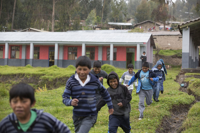 Piden continuar con inversión en Educación hasta llegar al 6% del PBI