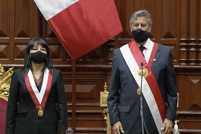 ¿Qué dijo el nuevo presidente Sagasti sobre educación y juventud en su primer discurso?